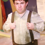 Nick Knipe as Huck Finn